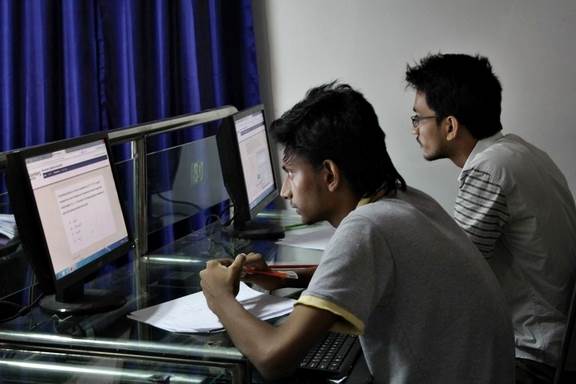 Bloomberg Aptitude Test (BAT) hosted by IEEE AIUB Student Branch