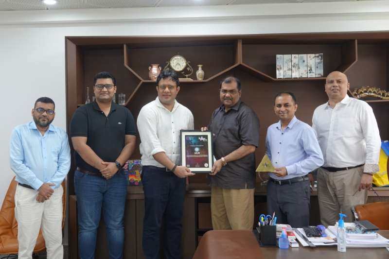 AIUB Institute of Continuing Education (ICE) awarded at the 12th Best Brand Awards by the Bangladesh Brand Forum (BBF)